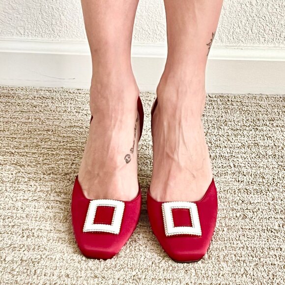 Women's 8US Jewel Tone Red Slingback Square Toe Buckle Embellished Stiletto Heel - Picture 3 of 8